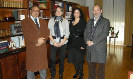 La delegada del gobierno recibe a la Federación de Asociaciones Gitanas de Extremadura
