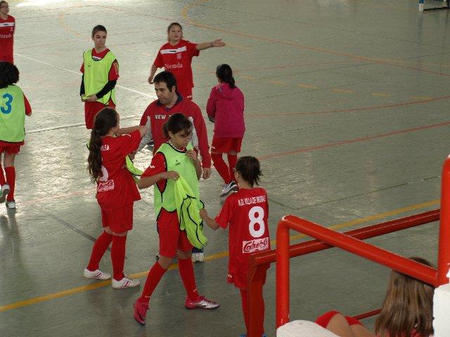 Moraleja congrega a 70 jugadoras de fútbol-sala durante la concentración infantil femenina