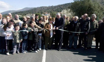 Los vecinos de Villar de Plasencia ya cuentan con una nueva carretera de acceso hacia la autovía A-66