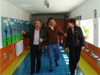 Las obras de reforma del colegio de Vegaviana han supuesto una inversión de 333.000 euros