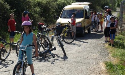 La segunda ruta del III Mes de la Bicicleta de Moraleja congrega a 30 niños y 11 adultos en la actividad