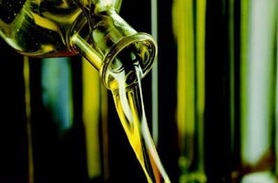UPA-UCE pide la mediación de Zapatero para que se consiga el almacenamiento privado del aceite de oliva