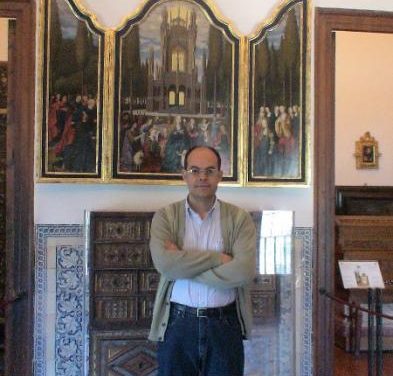 José Antonio Ramos publica un libro con más de 2.000 imágenes antiguas dedicadas a la capital cacereña
