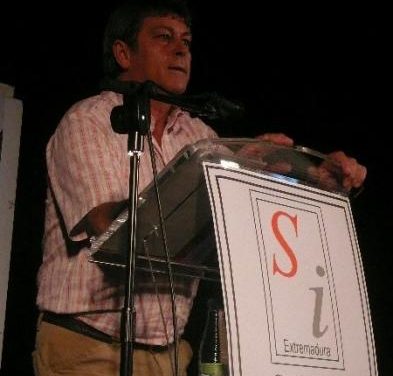 González Rubio, candidato de Siex, se compromete a ser alcalde de Coria «al 100%, y no al 75%» como Juan Valle