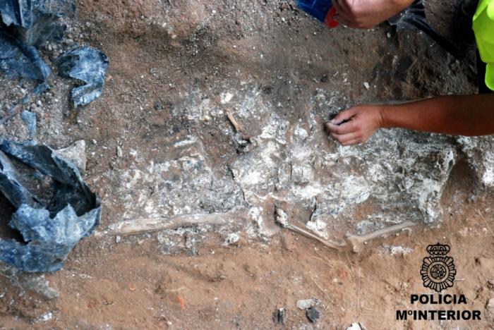 Un vecino de Mérida descubre restos humanos del siglo V-VI mientras limpiaba unos matorrales
