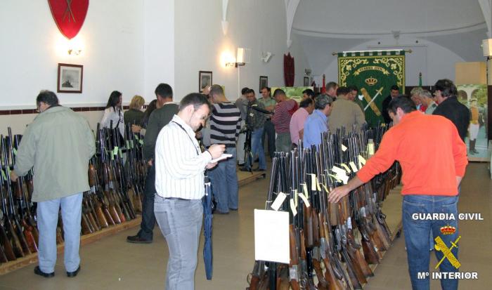 La Comandancia de la Guardia Civil de Badajoz acogerá el día 13 de junio una subasta de 256 armas