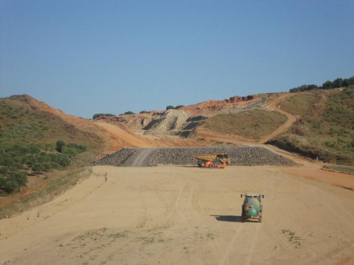 Las obras del tramo EX-A1 de la autovía Coria-Moraleja se retrasarán por un talud que obliga a hacer otro estudio