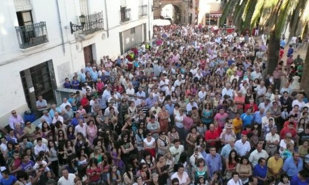 Coria inicia las fiestas de San Juan 2011 con el Corpus Christi y el nombramiento oficial del abanderado
