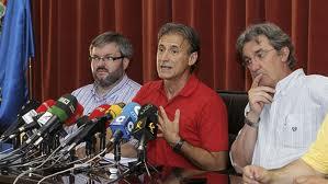 Escobar, Cascos y Nogales analizan que la Presidencia de IU les haya exigido que no permitan un Gobierno del PP