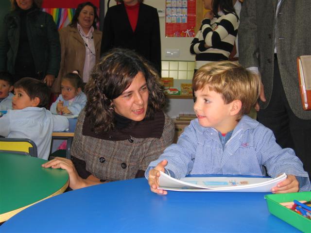 Eva María Pérez considera el proceso educativo «un resorte fundamental» para el desarrollo de Extremadura