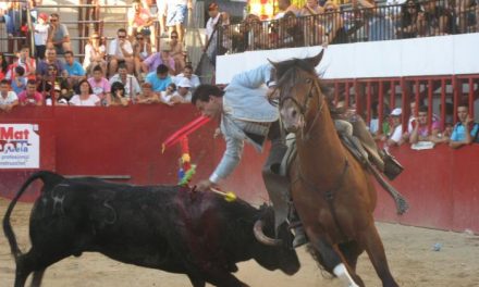 Los toros de Joaquín Herrero y los Forcados de Arronches, lo mejor del festejo de rejones de Moraleja