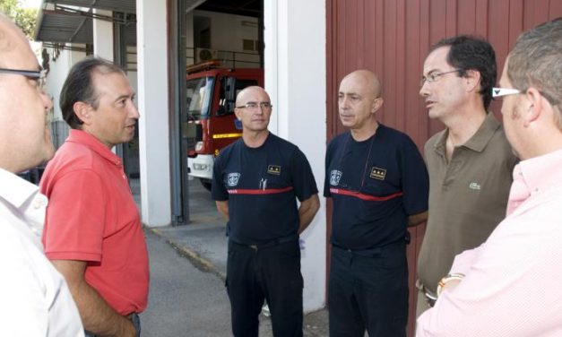 La Diputación de Cáceres estudia mejorar la eficacia del servicio provincial de extinción de incendios