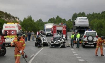 Tres accidentes de tráfico el fin de semana dejan un fallecido y cinco heridos en las carreteras extremeñas