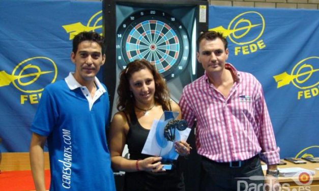Coria consigue reunir a los mejores jugadores nacionales de dardos electrónicios en el II Open Ceresdarts