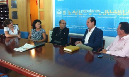 La Asamblea de Extremadura reactiva el grupo de apoyo al pueblo saharaui «Paz y Libertad»