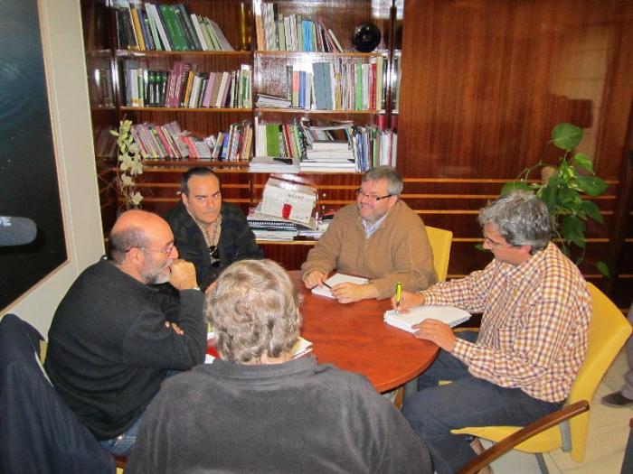 Izquierda Unida se compromete con FETE-UGT a la defensa de la educación pública en Extremadura