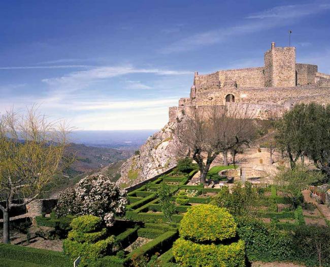 La tapa de Sigüenza gana el IV Concurso de Pinchos Medievales celebrado en la villa lusa de Marvâo