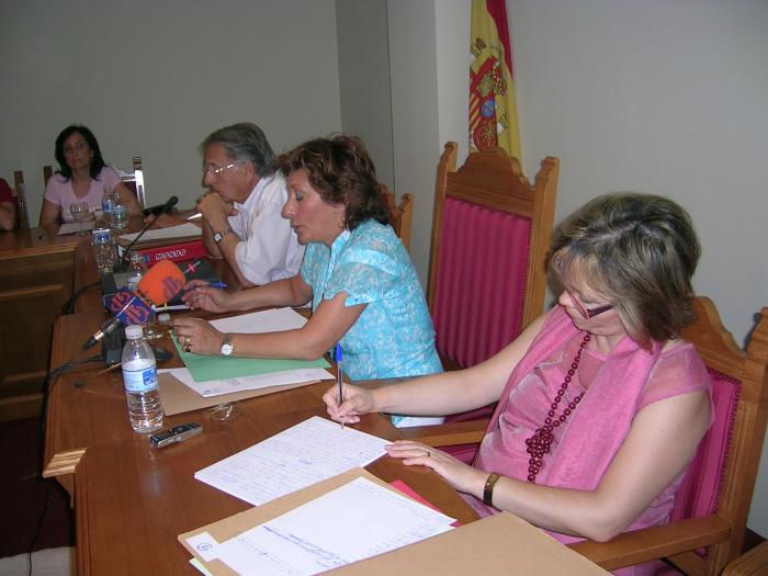La alcaldesa de Moraleja decide prohibir al Partido Socialista que grabe los plenos