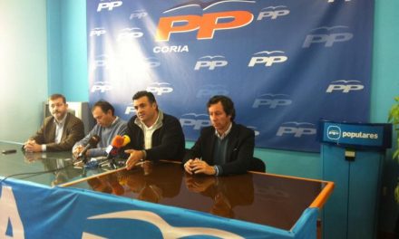 Floriano afirma que Rubalcaba se comportó «como un reportero» en el debate electoral televisado