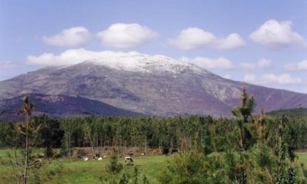 Los senderistas de Sierra de Gata colocarán el belén navideño este domingo en el Pico de Jálama