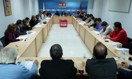 El PSOE apoyará hoy la enmienda a la totalidad de IU al presupuesto de 2012, que quedará rechazado