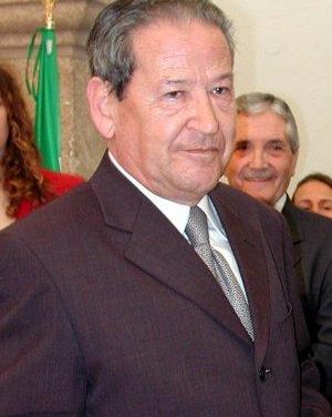 El político Juan Bazaga, que fue presidente en funciones de la Junta, fallece en Cáceres a los 78 años de edad