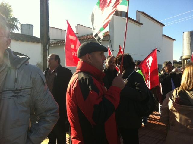 Sindicatos y políticos de España y Portugal se manifiestan en Valencia en defensa del Lusitania
