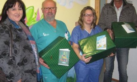 El Ayuntamiento de Almaraz dona videoconsolas a los niños de oncología del Materno Infantil de Badajoz