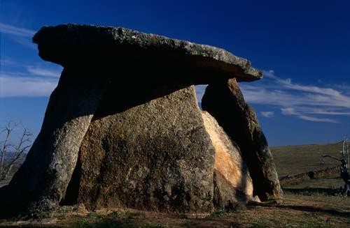 Valencia de Alcántara demanda a Cultura ayuda para que los dólmenes sean Patrimonio de la Humanidad