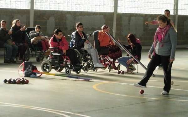 El Ayuntamiento de Cáceres arregla los acerados de la zona de ASPACE para mejorar la accesibilidad