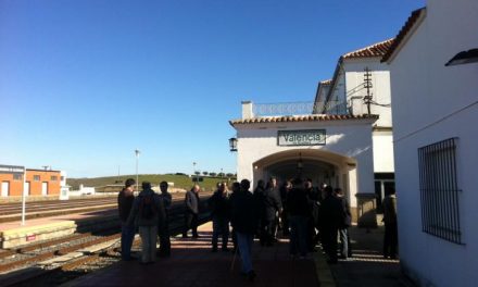 Valencia de Alcántara acoge hoy una jornada dedicada a analizar el pasado y el futuro del ferrocarril