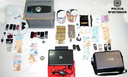 Agentes de la Policía Nacional detienen a siete personas en Almendralejo acusadas de tráfico de drogas