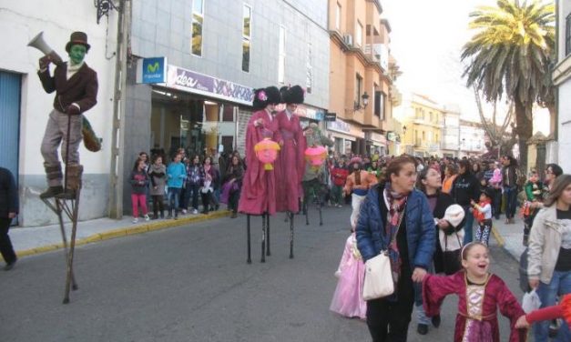 Moraleja cierra el Carnaval 2012 con la degustación de 72 kilos de sardinas el Miércoles de Ceniza