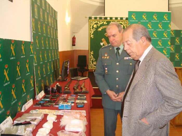 La Guardia Civil detiene a doce personas en la «Operación Zurito»  acusadas de traficar con drogas