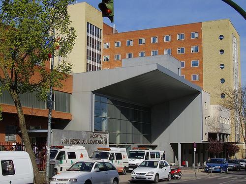 Un hombre de 39 años resulta herido tras sufrir un accidente en la N-521 en Valencia de Alcántara