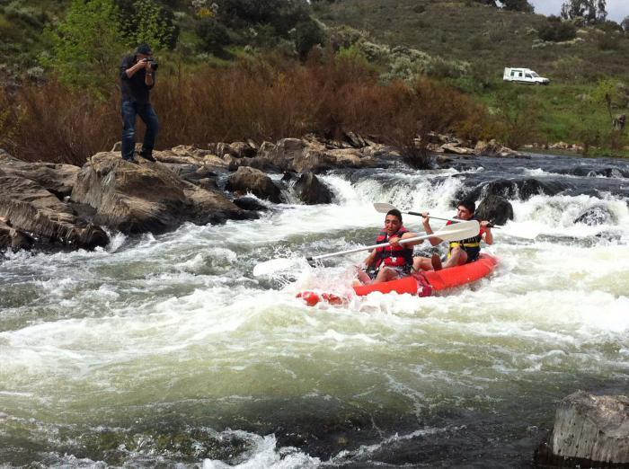 Zarza la Mayor celebrará el noveno descenso internacional del río Erjas el sábado 14 de abril
