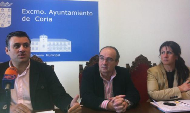 Ballestero acusa al PSOE de dejar en «situación de quiebra técnica» al Ayuntamiento de Coria