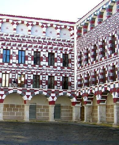 Las viviendas de la Plaza Alta de Badajoz serán gestionadas por el Gobierno de Extremadura
