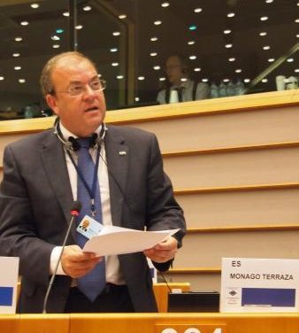 El presidente Monago defiende el campo extremeño en Bruselas en las enmiendas presentadas a la PAC