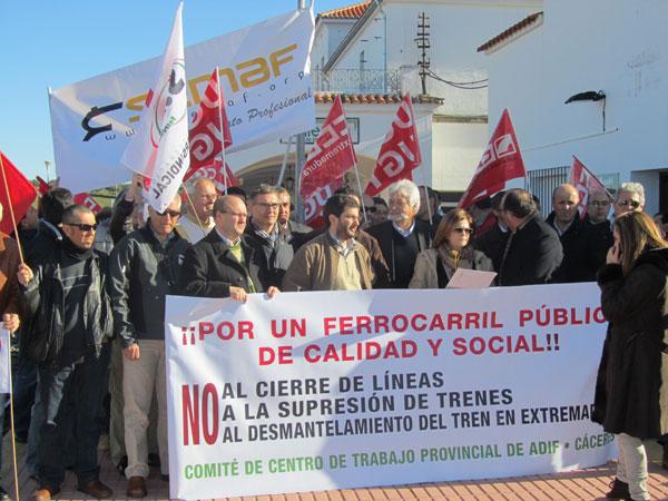 El sindicato CGT denuncia públicamente que Portugal está forzando la circulación del Lusitania por Salamanca