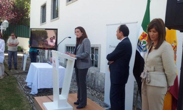 Elisa Cruz destaca en Lisboa la importancia de la cooperación transfronteriza para el sector turístico