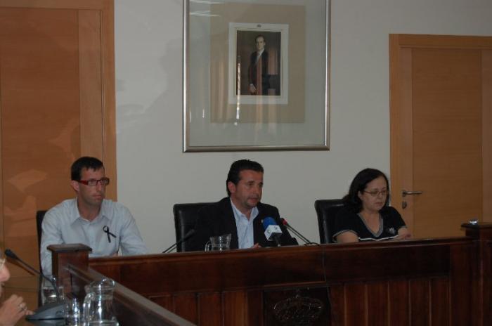 El Ayuntamiento de Moraleja decreta tres días de luto oficial y suspende los actos institucionales programados
