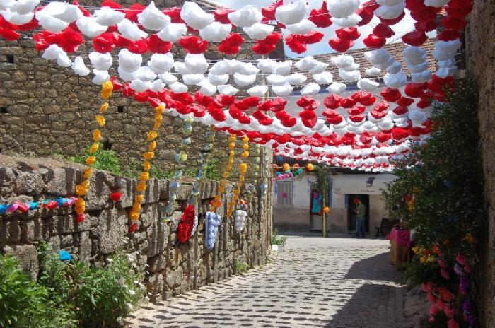 Portugal clausura el tercer Festival de las Flores con una gran afluencia de público español
