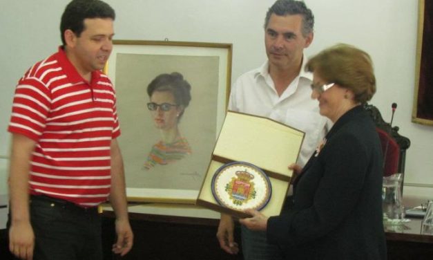 El primer retrato del catálogo de obras de Indalecio Hernández pasa a los fondos de la fundación