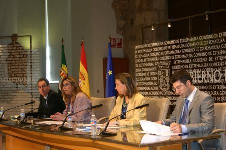 El Gobierno de Extremadura y Deutz-Díter firman un convenio para la Formación Profesional dual