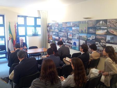 La Oficina de Extremadura en Bruselas explica el funcionamiento de las delegaciones regionales