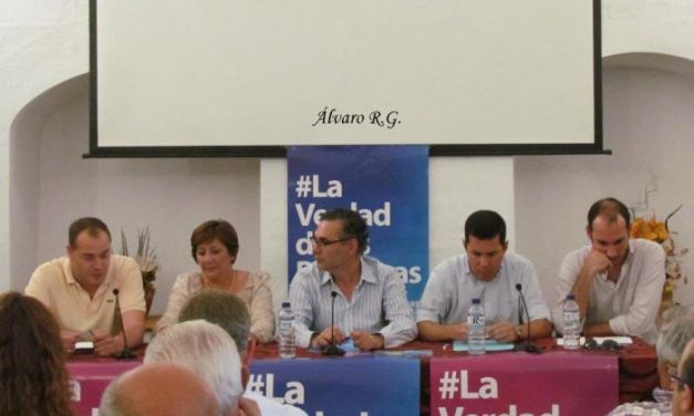 El PP informa en Valencia de Alcántara sobre las medidas adoptadas por el Gobierno central para salir de la crisis