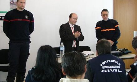 Valencia de Alcántara forma a unos 40 voluntarios de protección civil a prevenir situaciones de riesgo