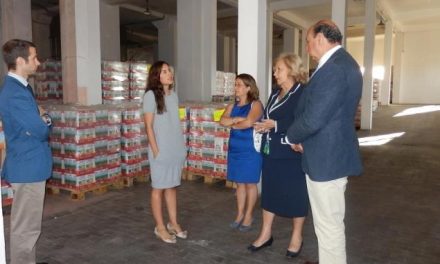 El delegado del Gobierno solicita donaciones y trabajo voluntario para el Banco de Alimentos de Badajoz
