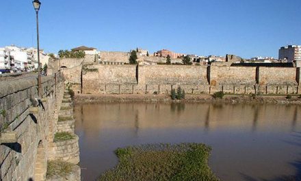 El DOE publica la licitación de las obras de restauración de la Alcazaba de Mérida y del castillo de Montánchez